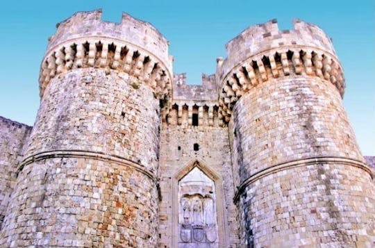 RHODES OLD TOWN ON FOOT